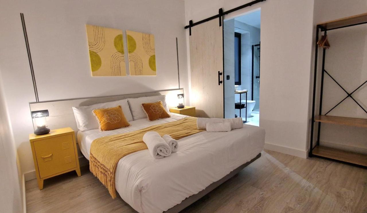 Apartamentos Wur มาดริด ภายนอก รูปภาพ