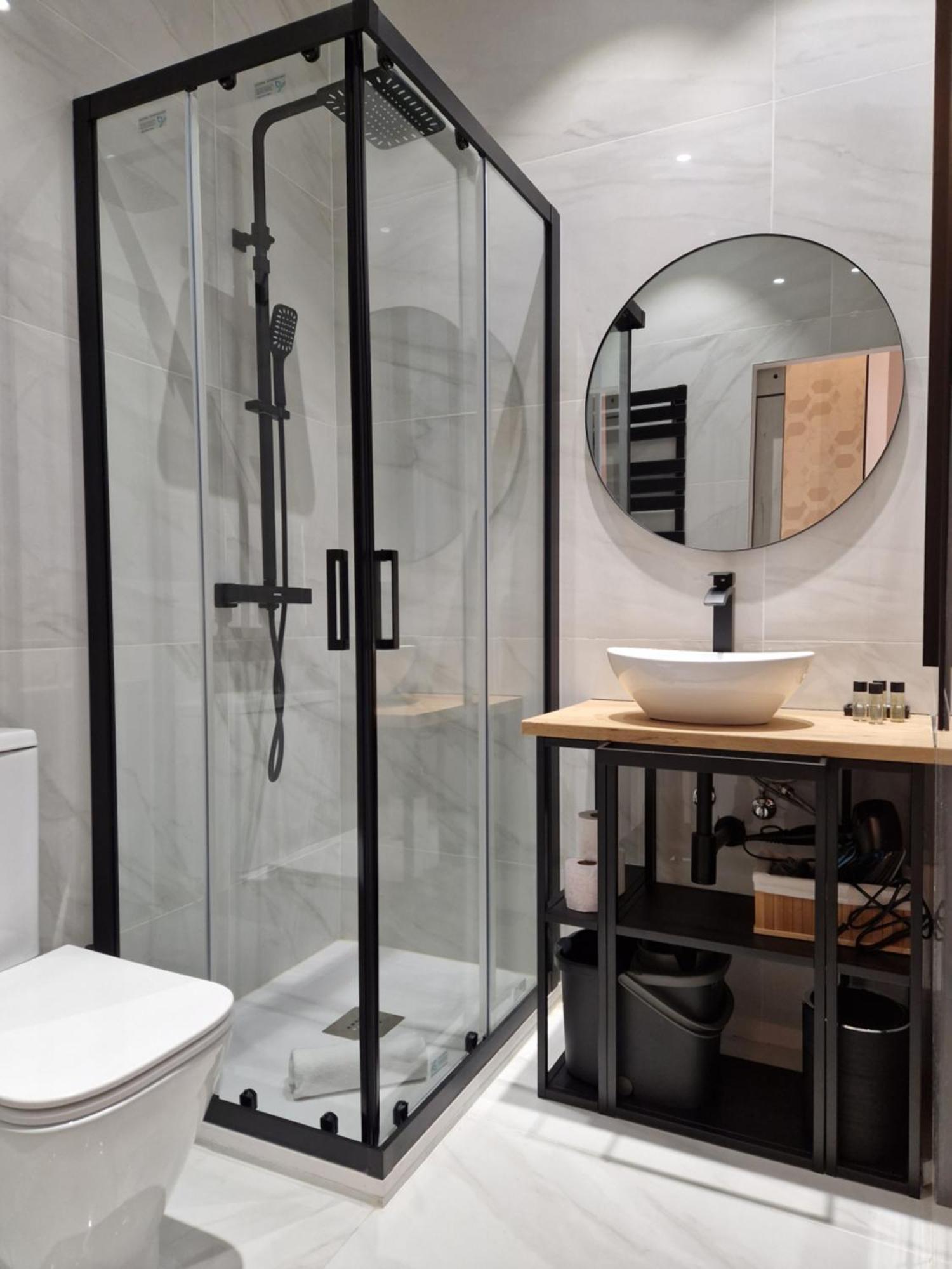 Apartamentos Wur มาดริด ภายนอก รูปภาพ